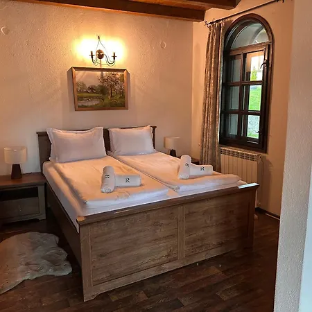 Rhodopes Legends Guest house 2*